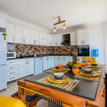 Sea View For 10 People In Kalkan * 카스